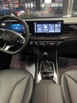 Mg HS MG HS LUXURY MY 2025 completo