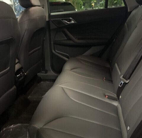 Mg HS MG HS LUXURY MY 2025 completo