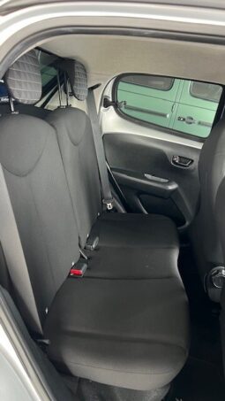 
										Peugeot 108 VTi completo									