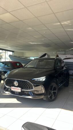 
										MG HS LUXURY AT completo									