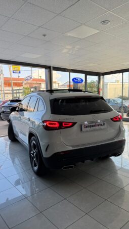 
										Mercedes-Benz GLA 200d completo									