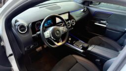 
										Mercedes-Benz GLA 200d completo									