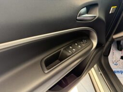 
JEEP AVENGER ALTITUDE completo									