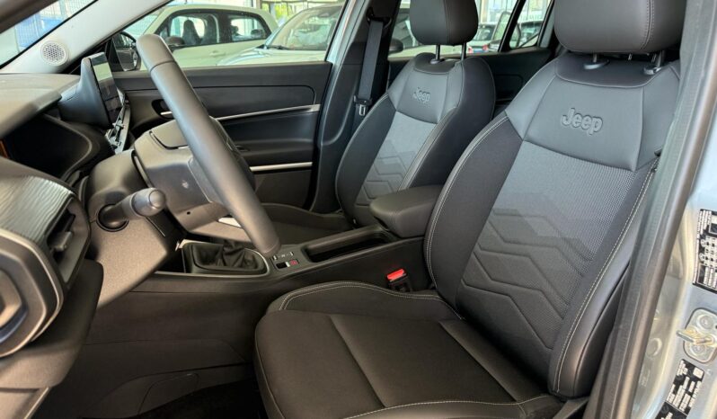
JEEP AVENGER ALTITUDE completo									