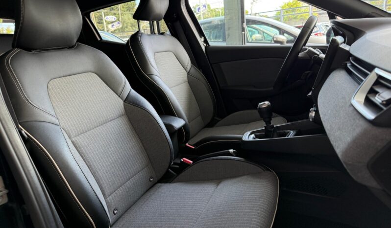 
RENAULT CLIO TECHNO completo									