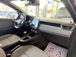 RENAULT CLIO TECHNO completo
