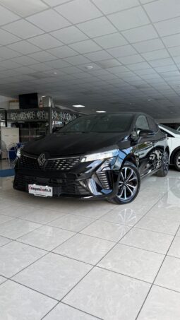 RENAULT CLIO TECHNO completo