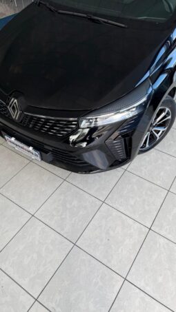RENAULT CLIO TECHNO completo