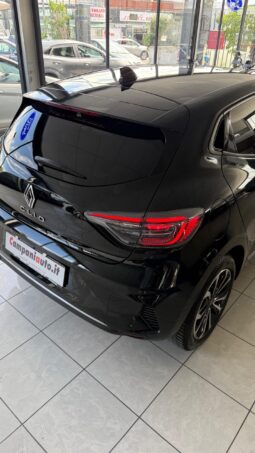 RENAULT CLIO TECHNO completo