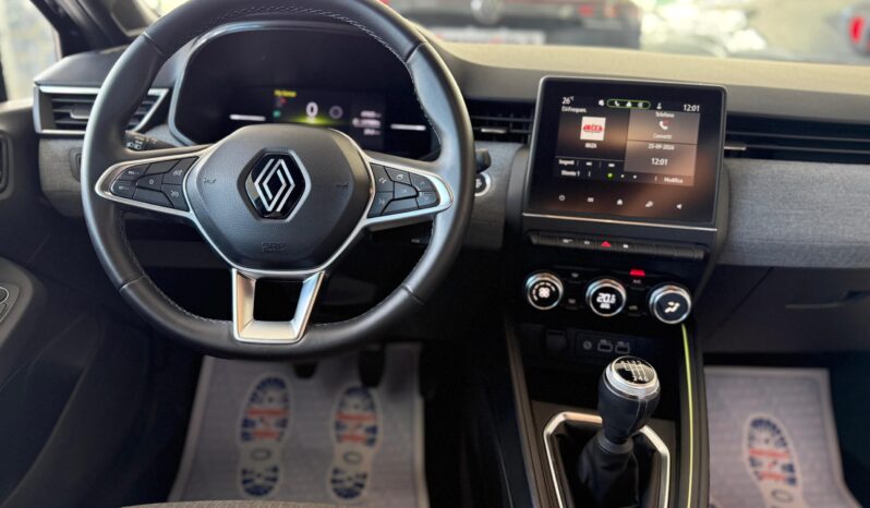 
RENAULT CLIO TECHNO completo									