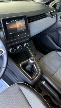 RENAULT CLIO TECHNO completo