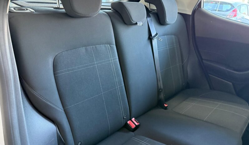 
FORD FIESTA CONNECT 1.1 75 CV GPL completo									
