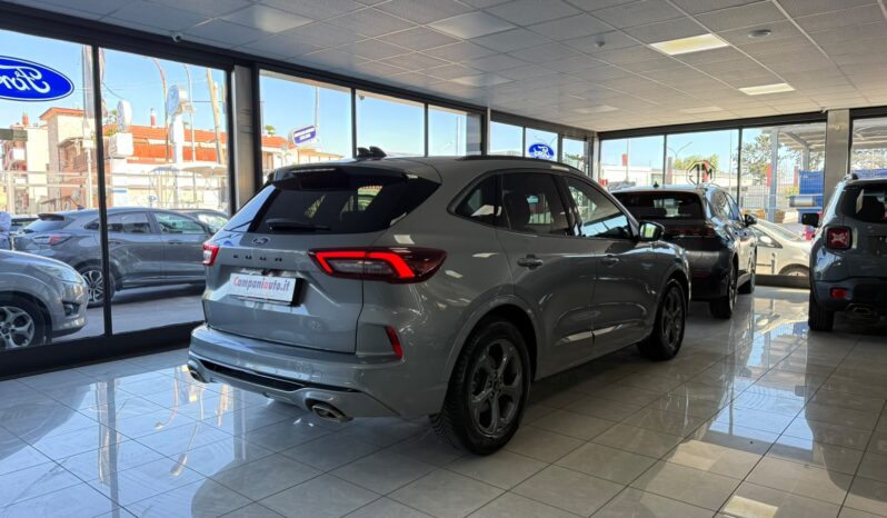 
FORD KUGA ST-LINE completo									