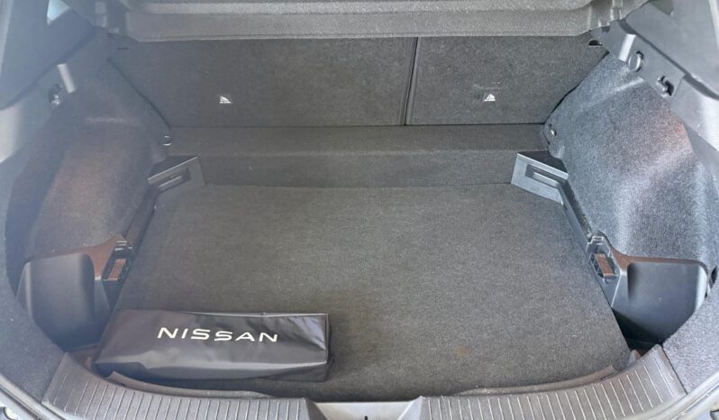 
Nissan Qashqai N-Connecta completo									