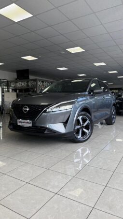 
Nissan Qashqai N-Connecta completo									