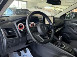 
Nissan Qashqai N-Connecta completo									