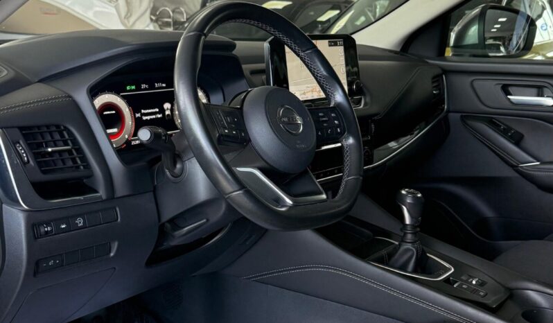 
Nissan Qashqai N-Connecta completo									