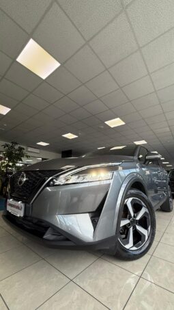 
Nissan Qashqai N-Connecta completo									