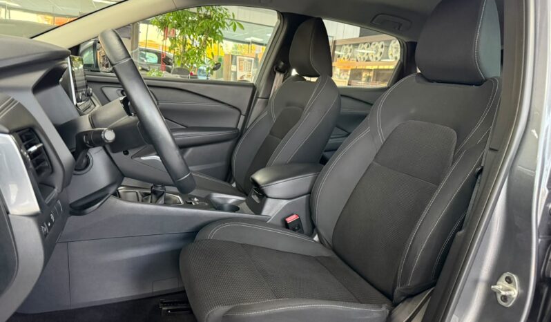 
Nissan QASHQAI Business completo									