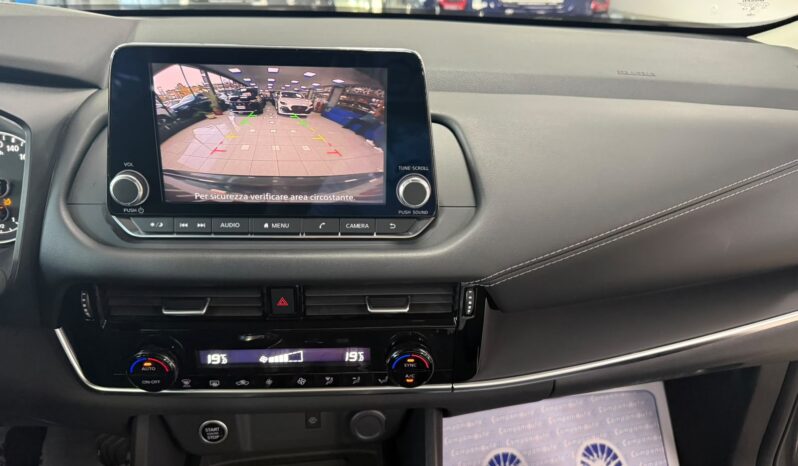 
Nissan QASHQAI Business completo									