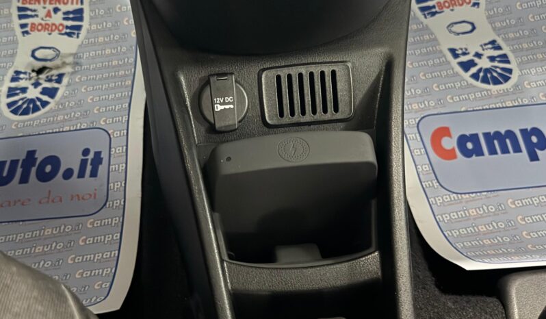 
Lancia Ypsilon Ecochic Platino completo									